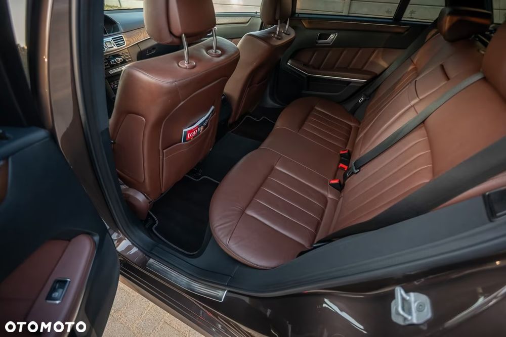 Mercedes-Benz Klasa E 300 BlueTec Hybrid - 13