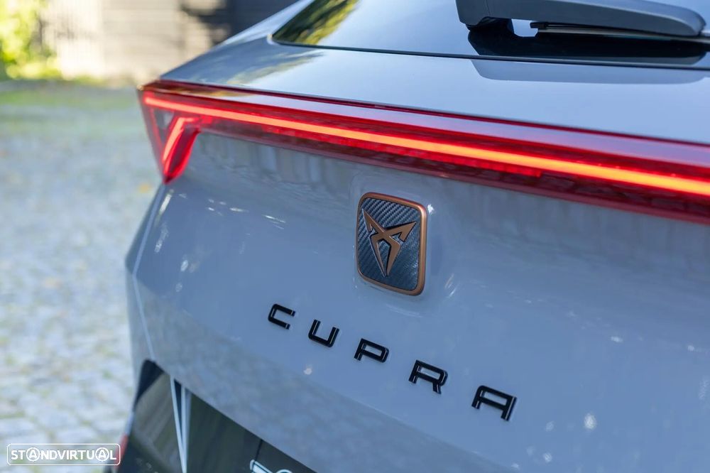Cupra Formentor 1.4 e-Hybrid DSG VZ - 9