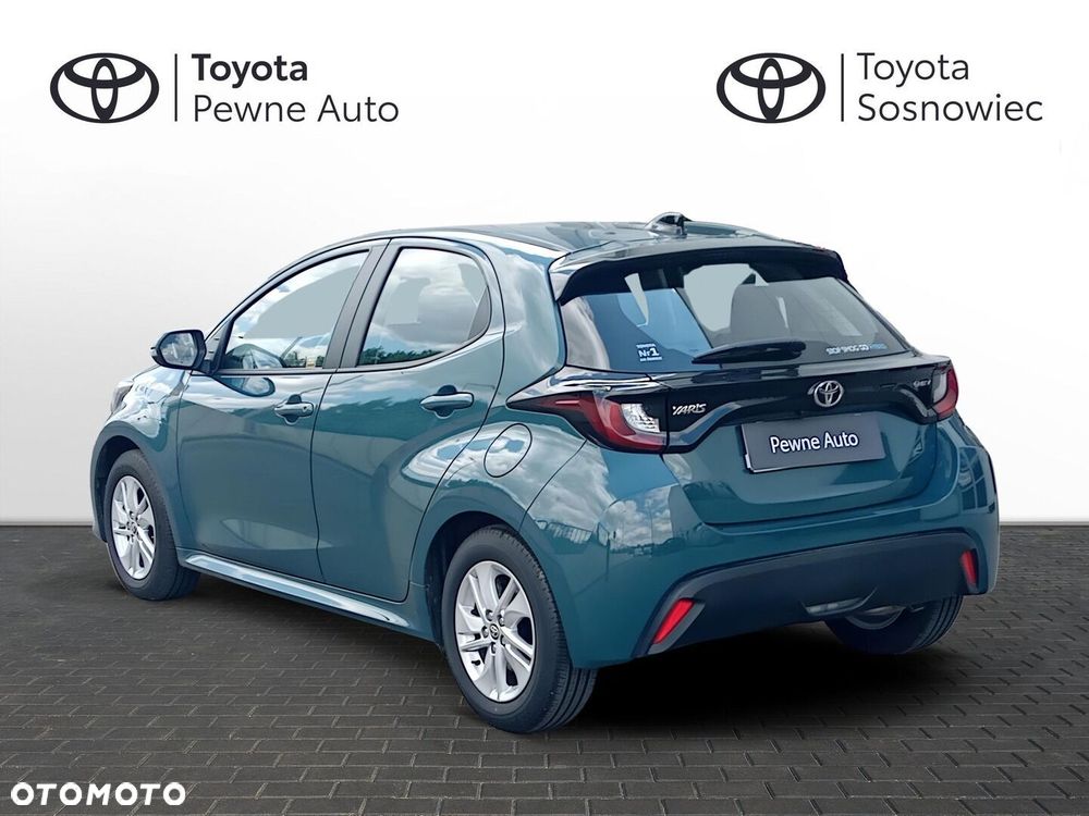 Toyota Yaris - 4