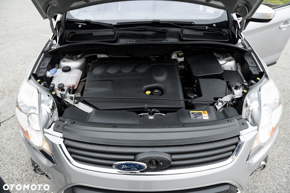 Ford Kuga - 38