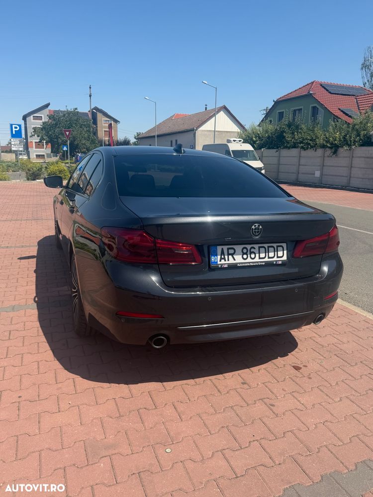 BMW Seria 5 520d AT - 3