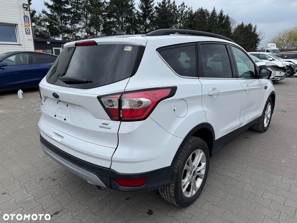 Ford Escape - 12