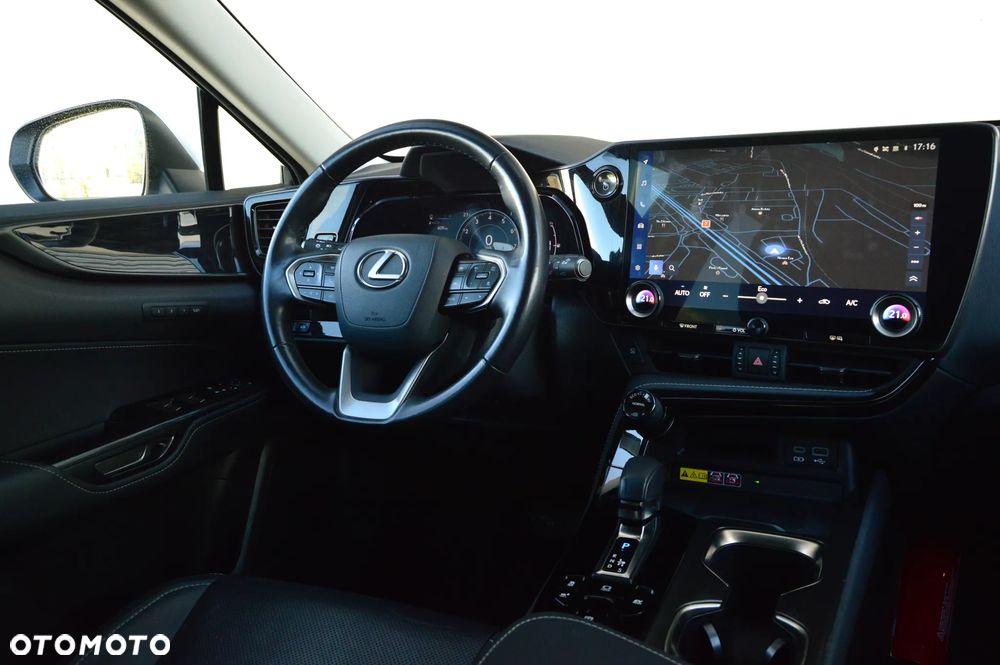 Lexus NX 350h Omotenashi AWD - 19