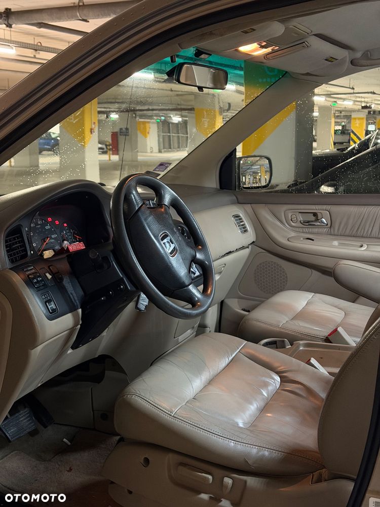 Honda Odyssey 3.5 LX - 20