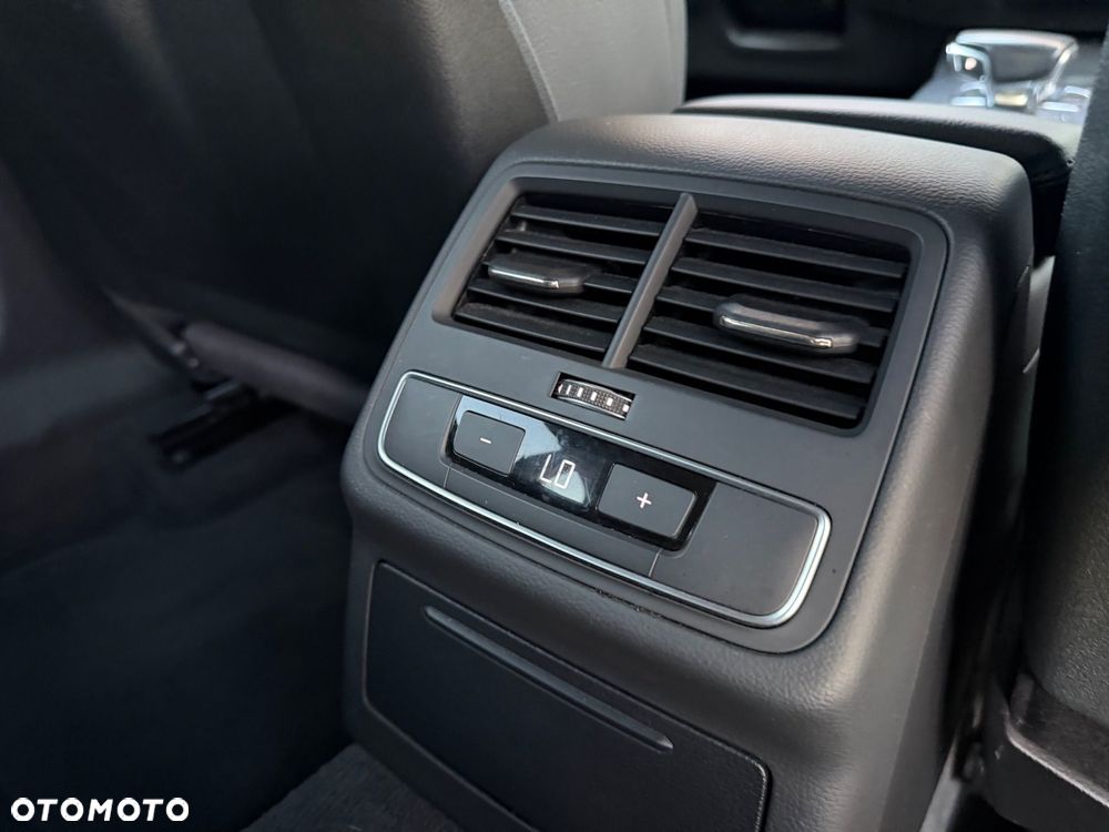 Audi A4 Avant 2.0 TDI S tronic sport - 33