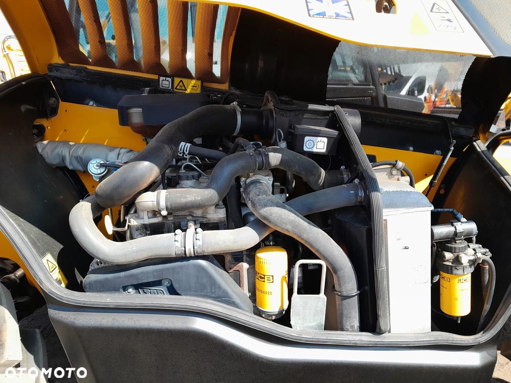 JCB 535-125 HI VIZ - 15