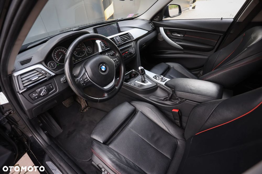 BMW Seria 3 320d Blue Performance Sport Line - 9