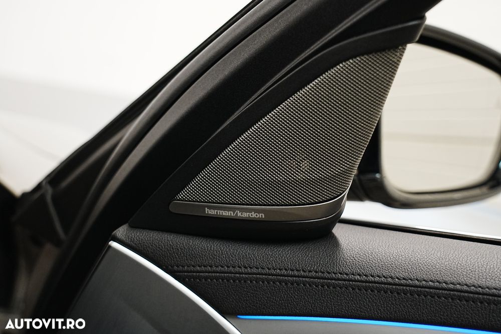 BMW Seria 5 520d xDrive AT - 8