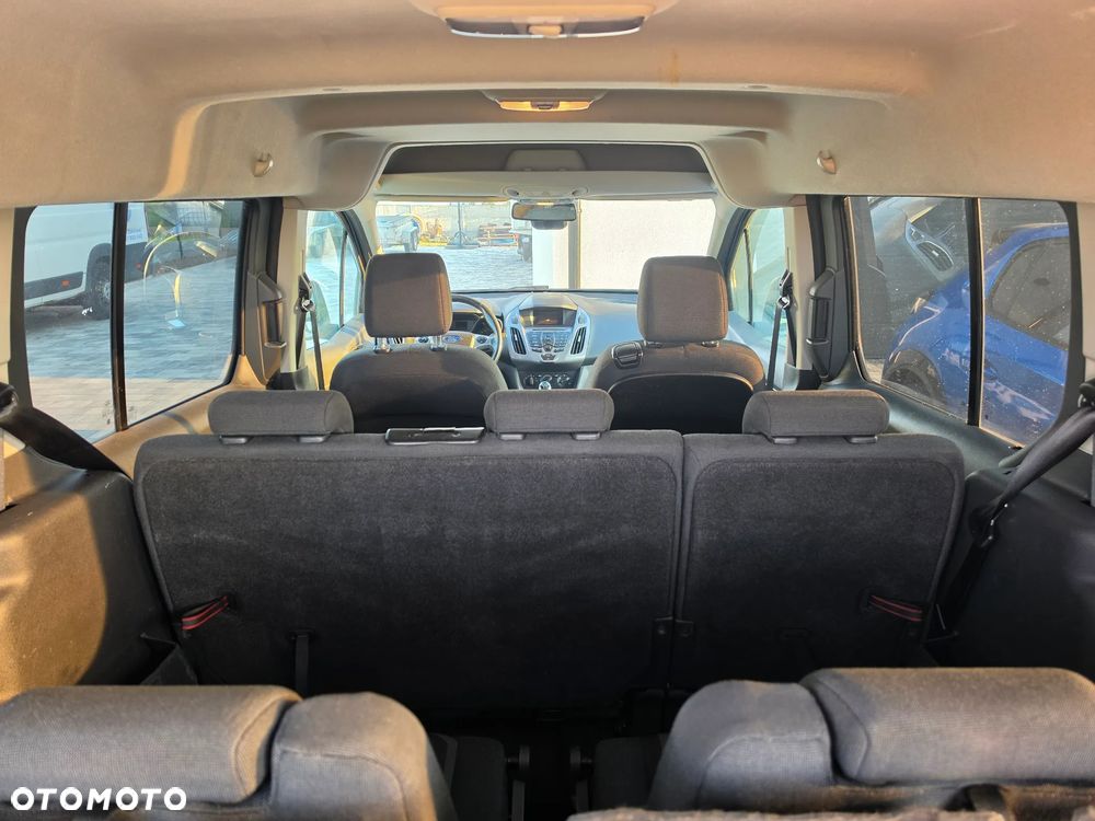 Ford Tourneo Connect - 18