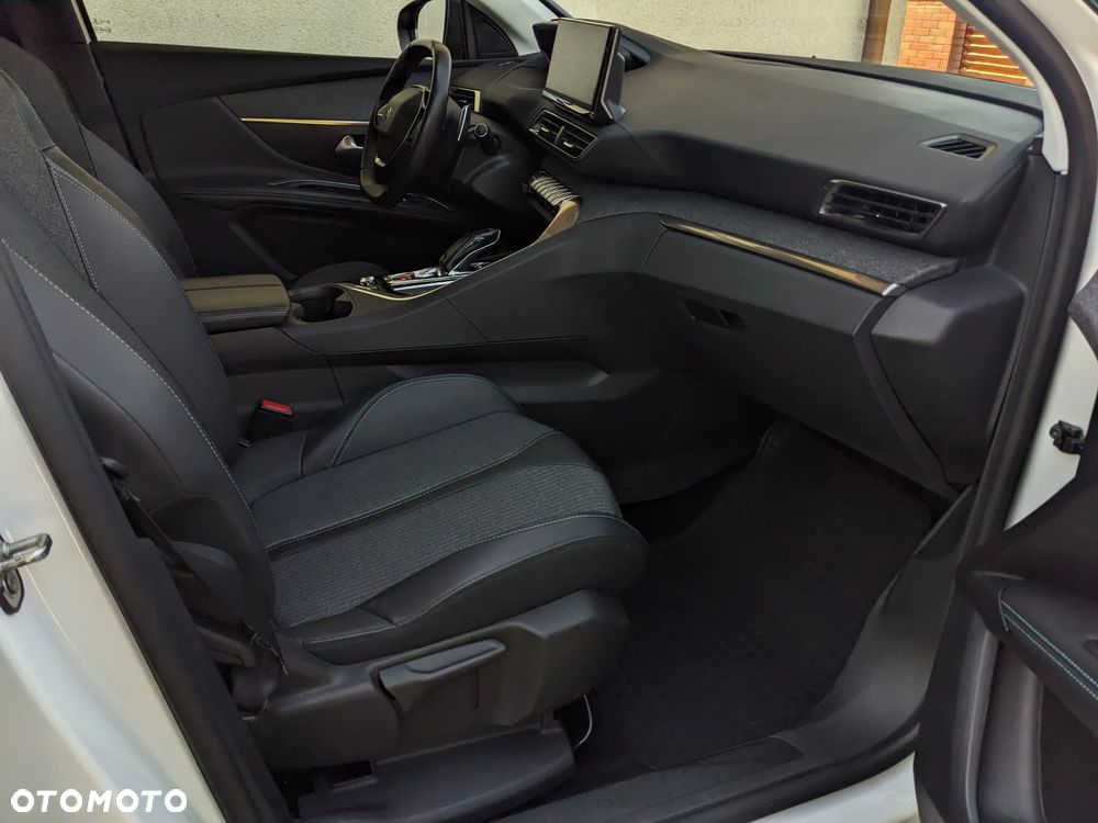 Peugeot 3008 1.2 PureTech Allure Pack S&S EAT8 - 30