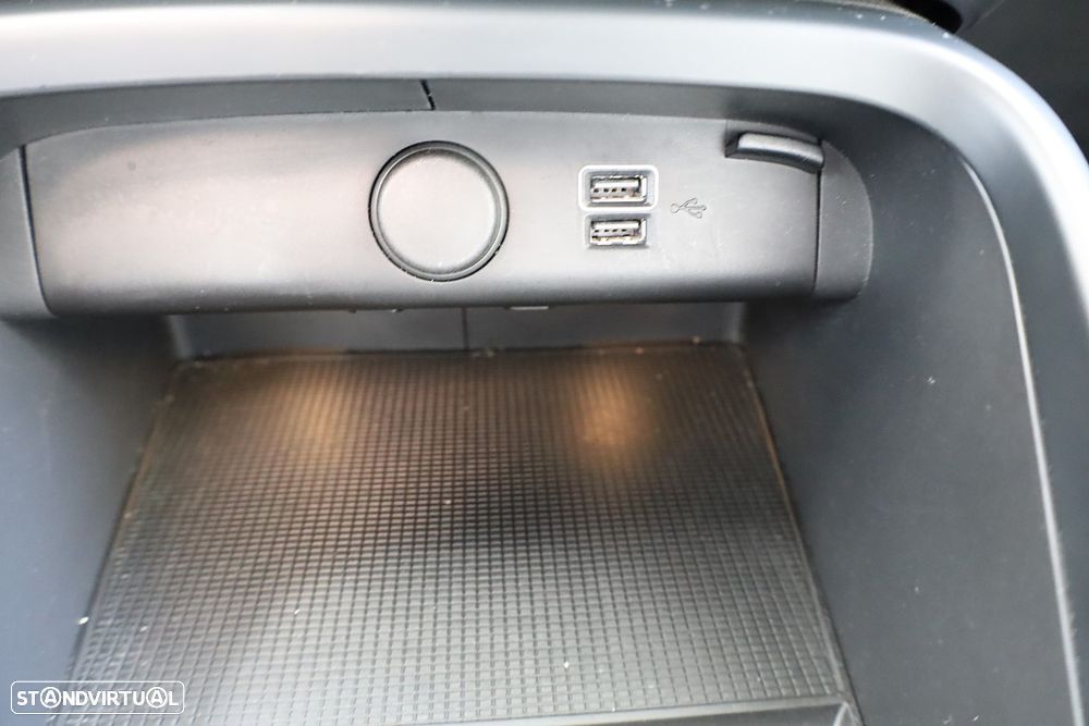Volvo XC 40 1.5 T5 PHEV R-Design - 34