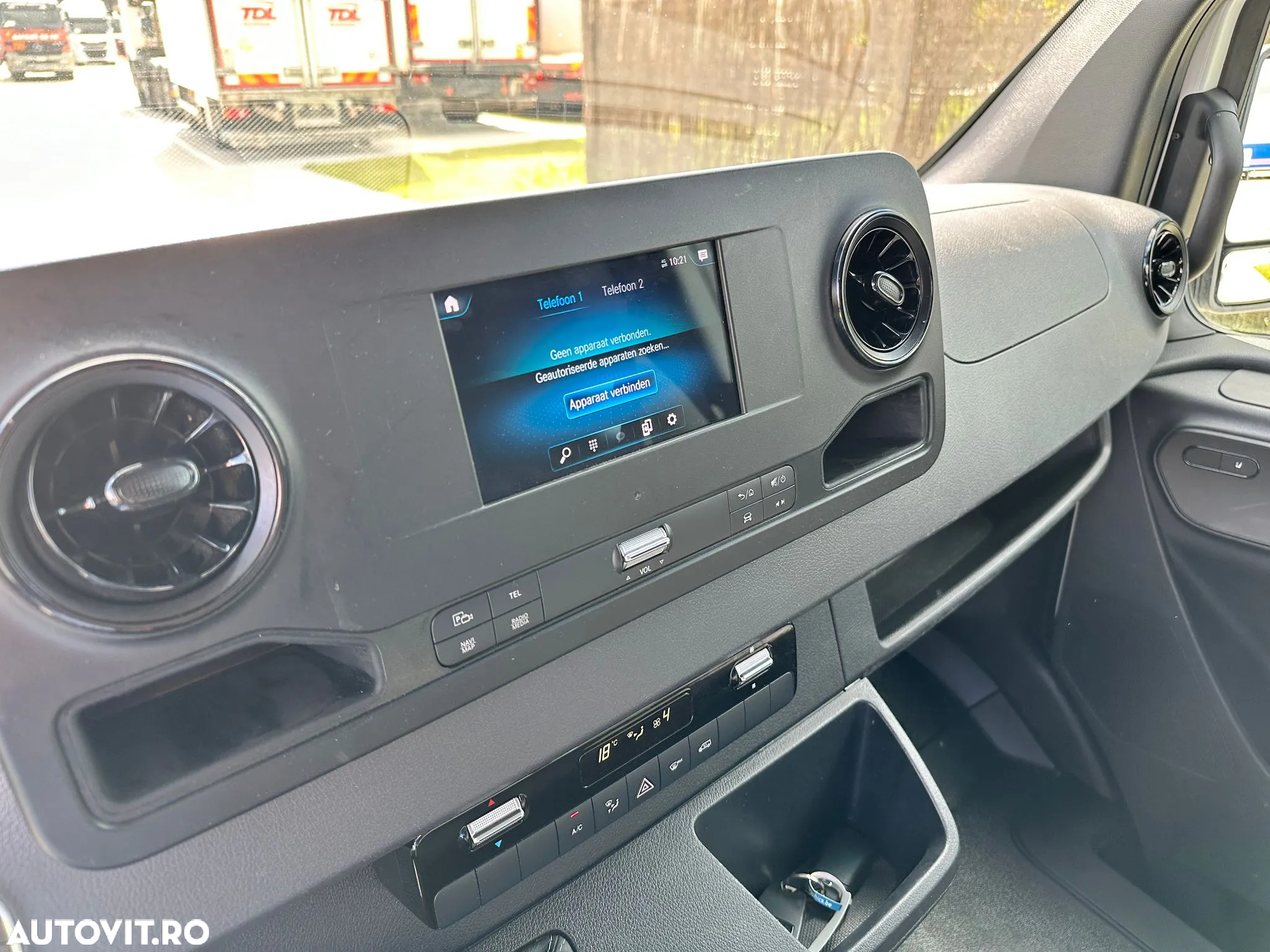 Mercedes-Benz Sprinter 317 CDI L2H2 - 21