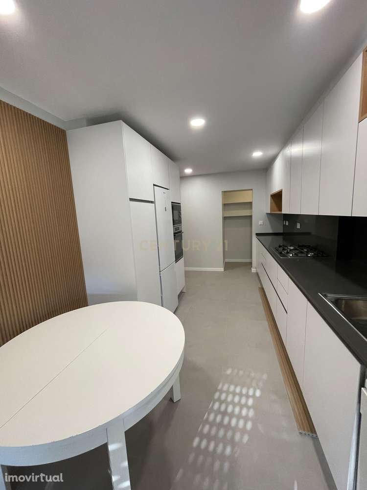 Apartamento Renovado na Portela, Loures - 3 Quartos - Grande imagem: 3/25