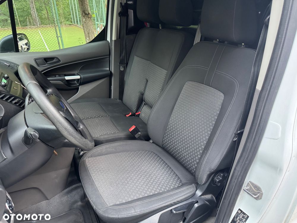 Ford Transit Connect - 15