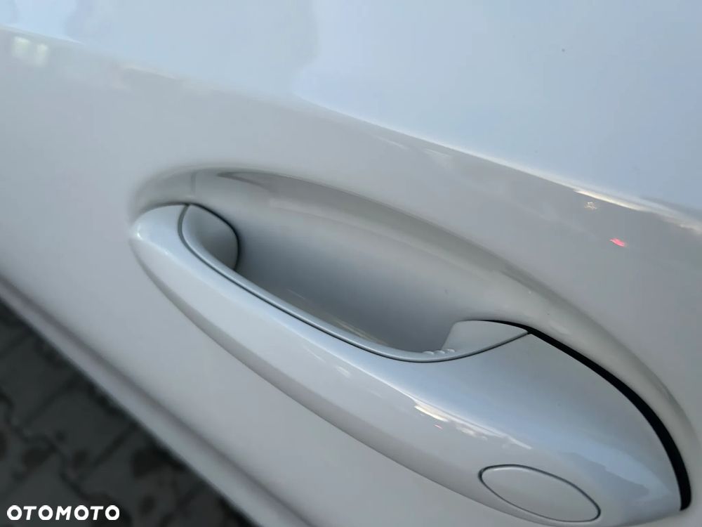 BMW Seria 3 318i M Sport - 18