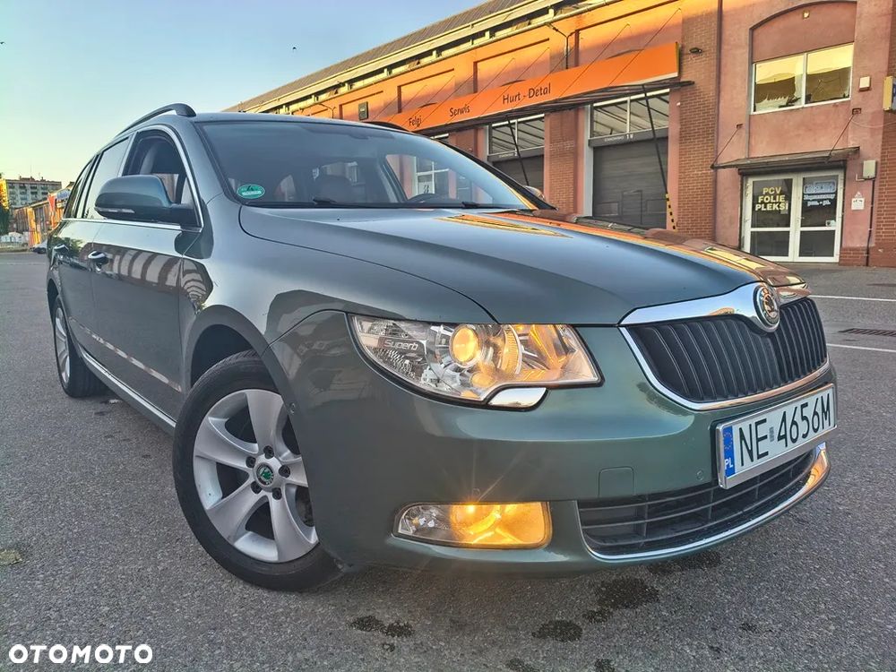 Skoda Superb 2.0 TDI Exclusive - 1