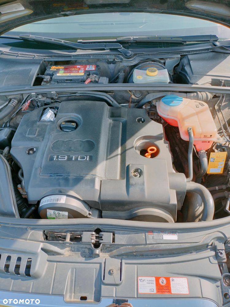 Audi A4 Avant - 10