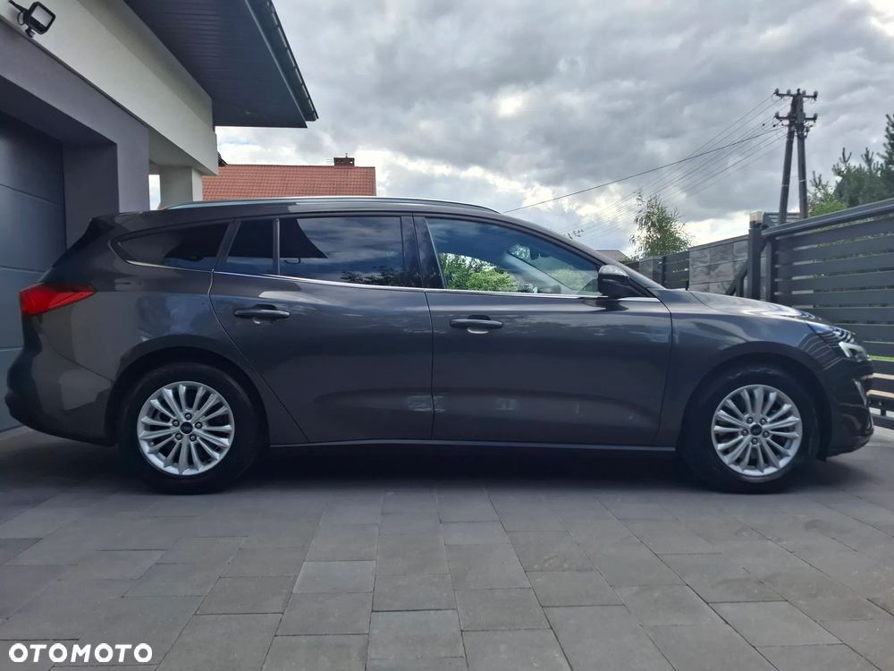 Ford Focus 1.5 EcoBlue STart-Stopp-System TITANIUM X - 11