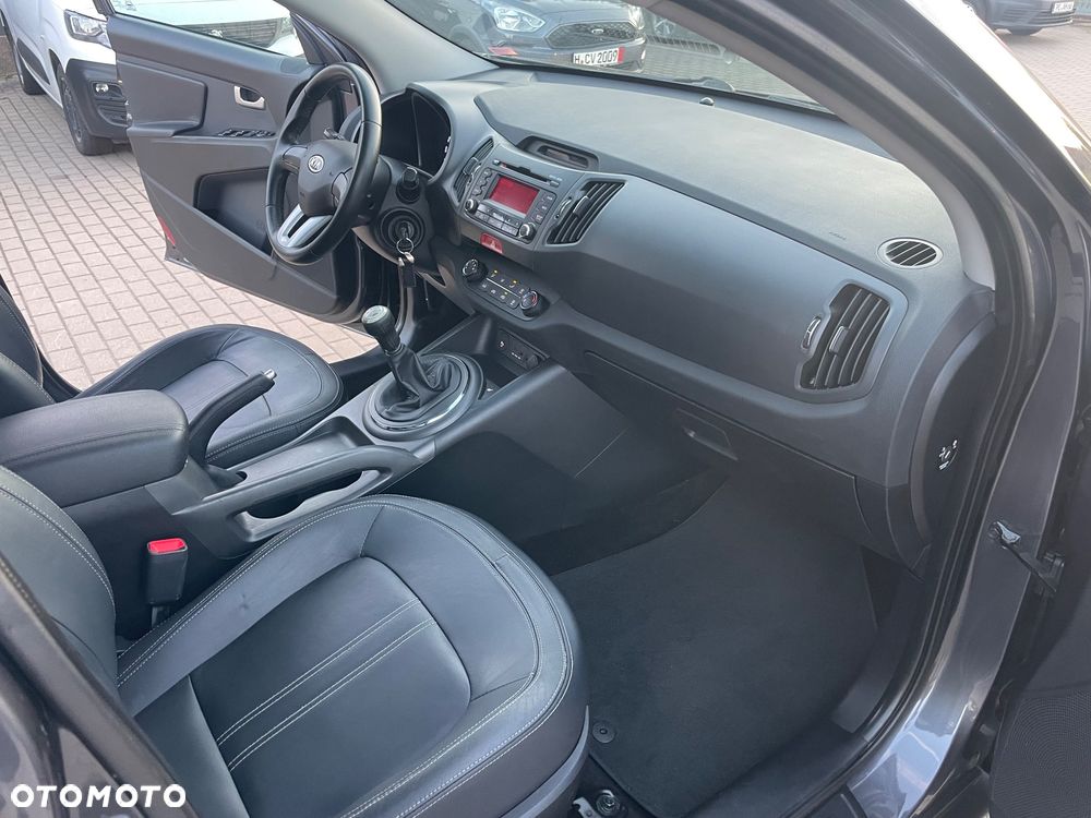 Kia Sportage 2.0 L 2WD - 26