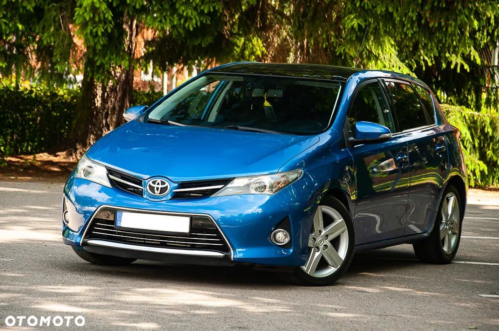 Toyota Auris 2.0 D-4D Executive - 2