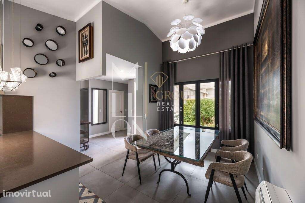 Moradia T4 Independente com Jardim e Garagem em Birre, Cascais - Grande imagem: 5/26