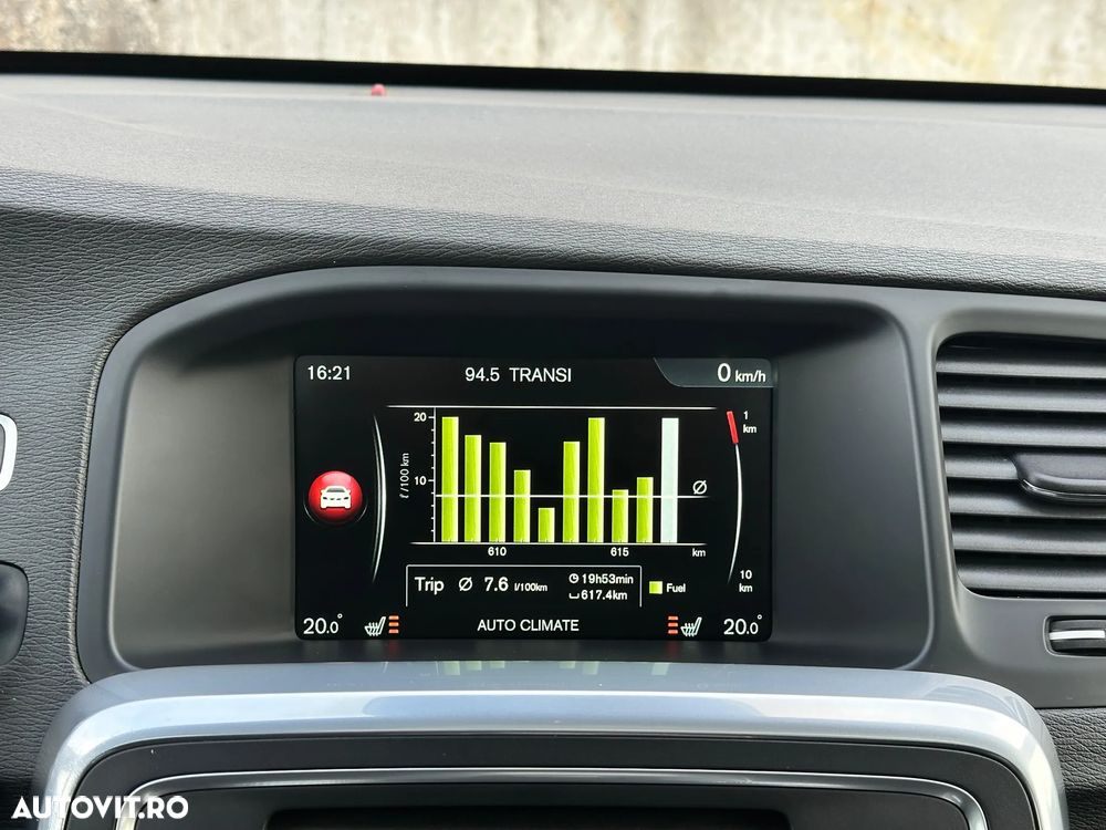 Volvo S60 D2 Geartronic Momentum - 35