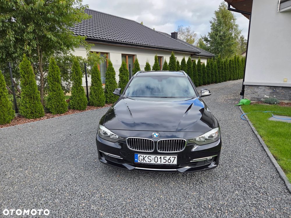 BMW Seria 3 320i Touring Luxury Line - 2