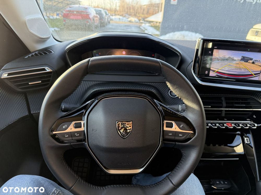 Peugeot 208 1.2 PureTech Allure S&S - 11