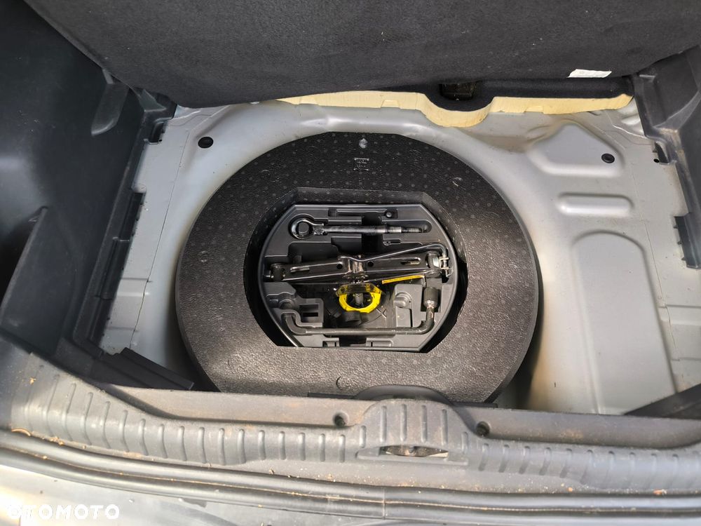 Citroën C3 Picasso 1.4i SX - 12