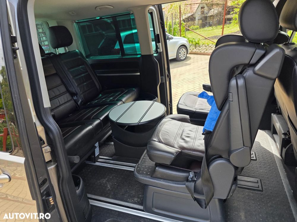 Volkswagen Multivan - 23