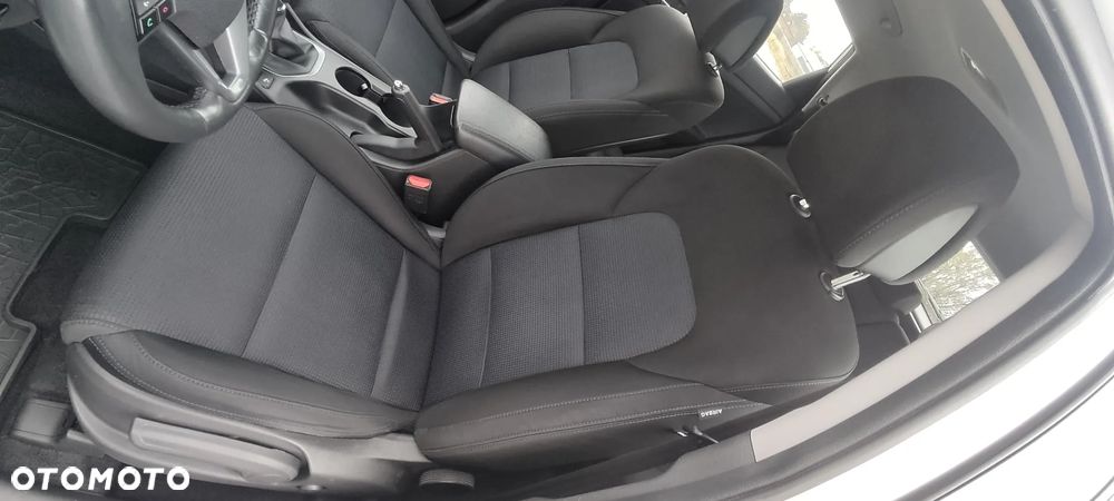 Hyundai Tucson blue 1.7 CRDi 2WD Passion - 26