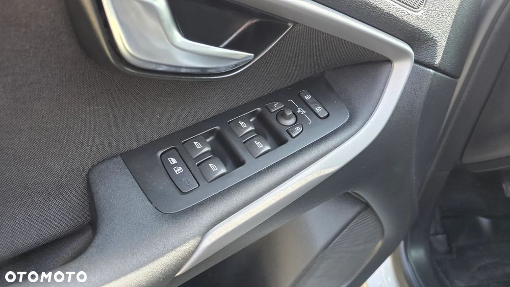 Volvo V40 T2 Geartronic Momentum - 8