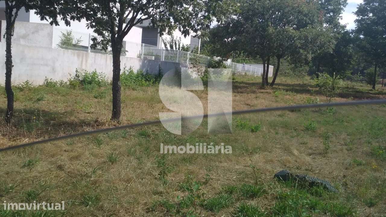 lote de terreno em Constantim - Grande imagem: 2/4
