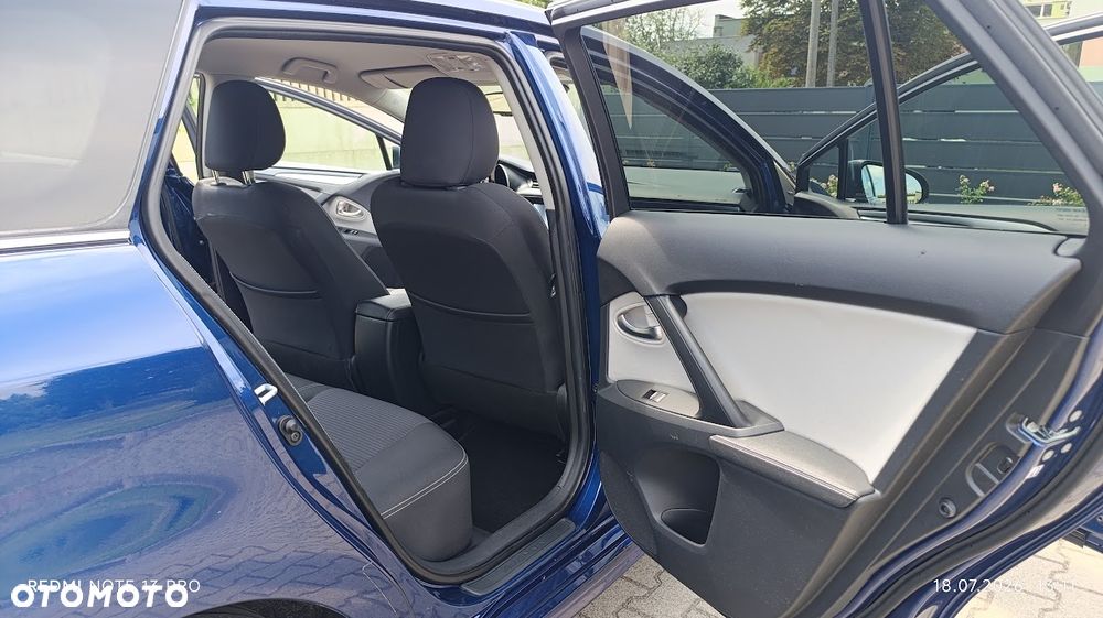 Toyota Avensis - 12