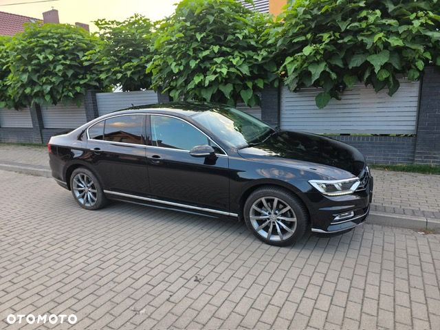 Volkswagen Passat 2.0 TDI (BlueMotion Technology) Highline - 9