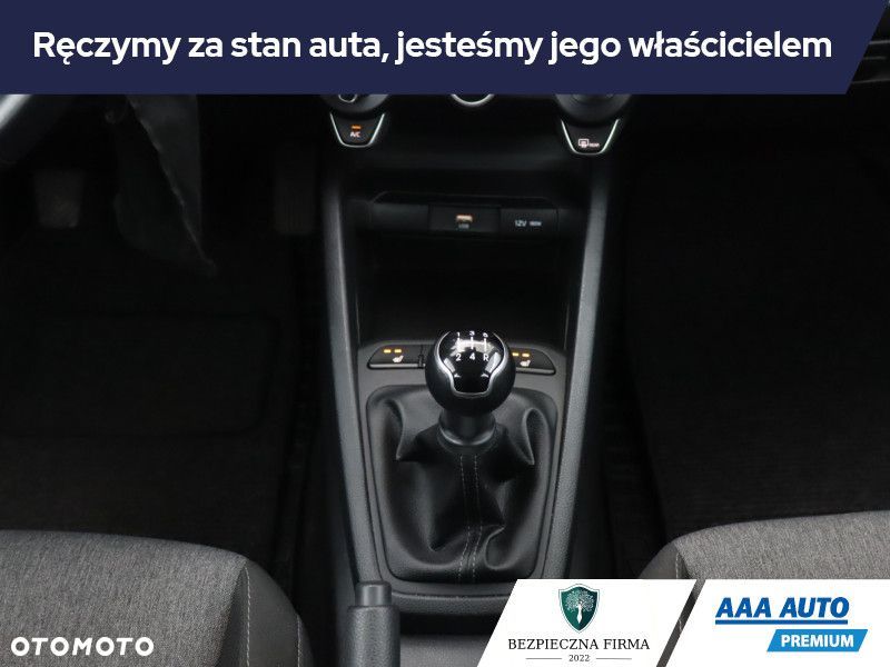 Kia Stonic - 18