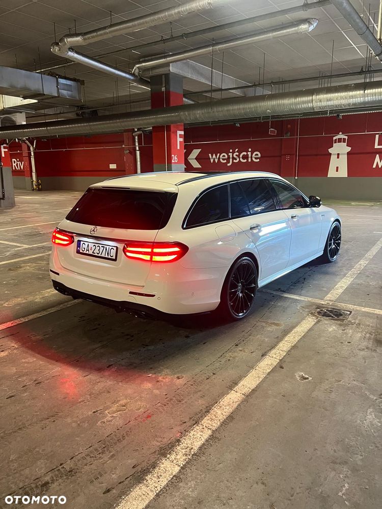 Mercedes-Benz Klasa E 43 AMG 4-Matic - 5