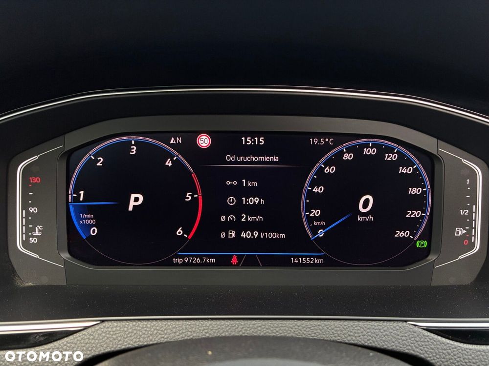 Volkswagen Passat - 16