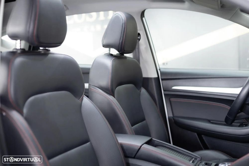 MG ZS EV 72.6 kWh Luxury - 20