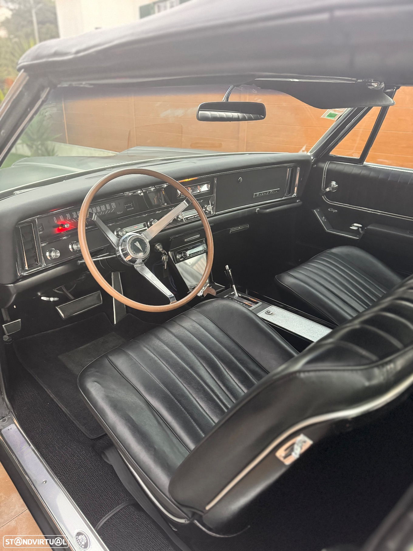 Pontiac Grand-Prix - 10