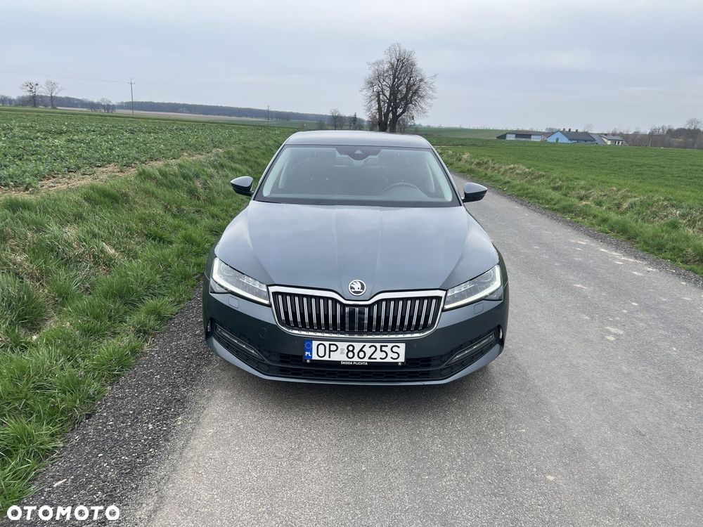 Skoda Superb 2.0 TDI SCR Ambition DSG - 3
