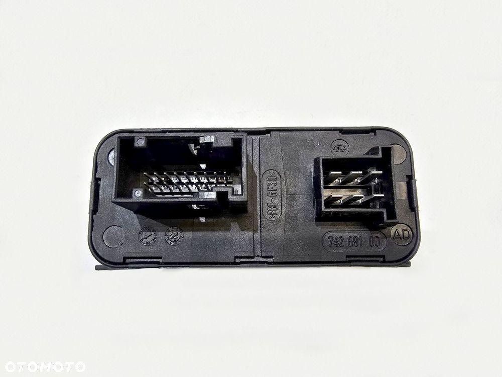 sterownik moduł świateł opel insignia a 13r 13461154 - 2