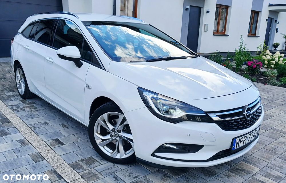 Opel Astra 2018 photo 2