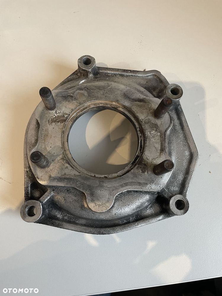 Fendt 936 - kołnierz pompy wtryskowej - 3