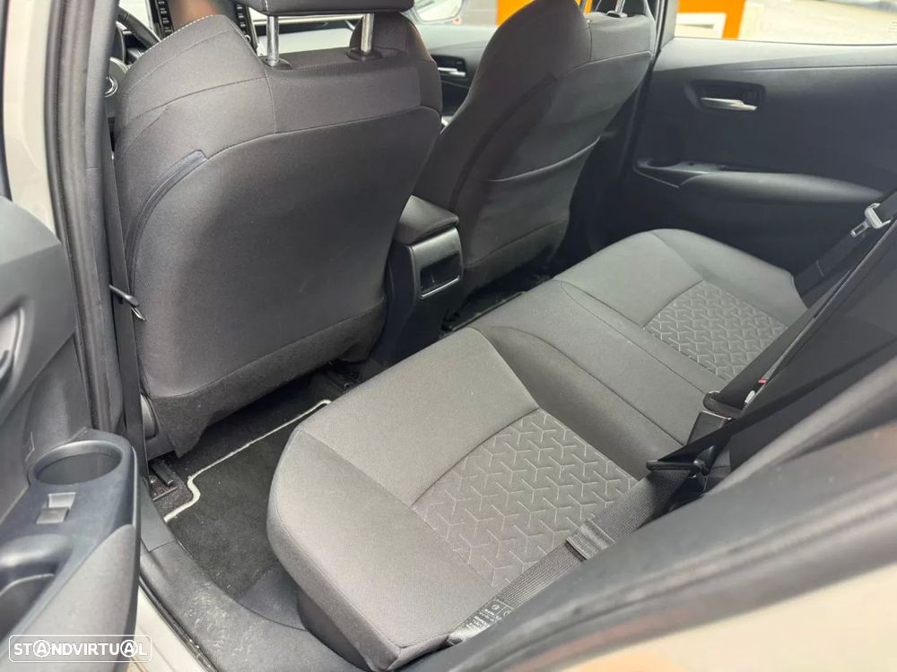 Toyota Corolla 1.8 Hybrid Comfort - 13