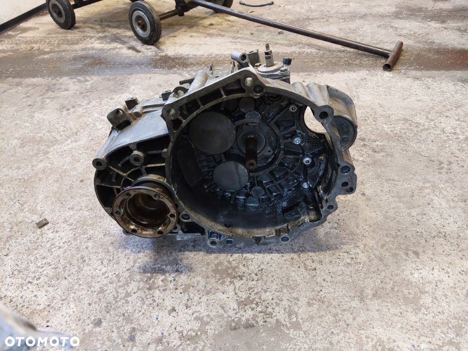 SKRZYNIA VW AUDI SEAT SKODA  KDN - 5