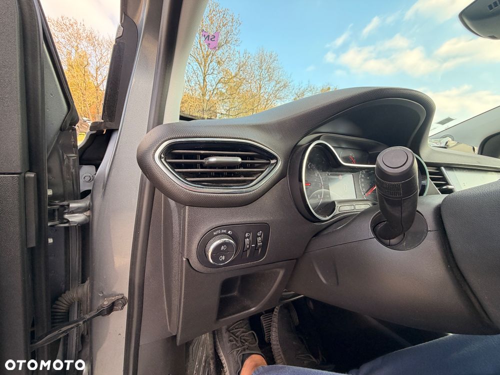 Opel Crossland X 1.2 Start/Stop Ultimate - 31