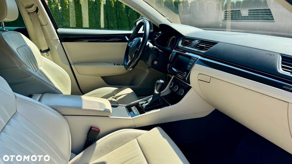 Skoda Superb 2.0 TDI DSG L&K - 7