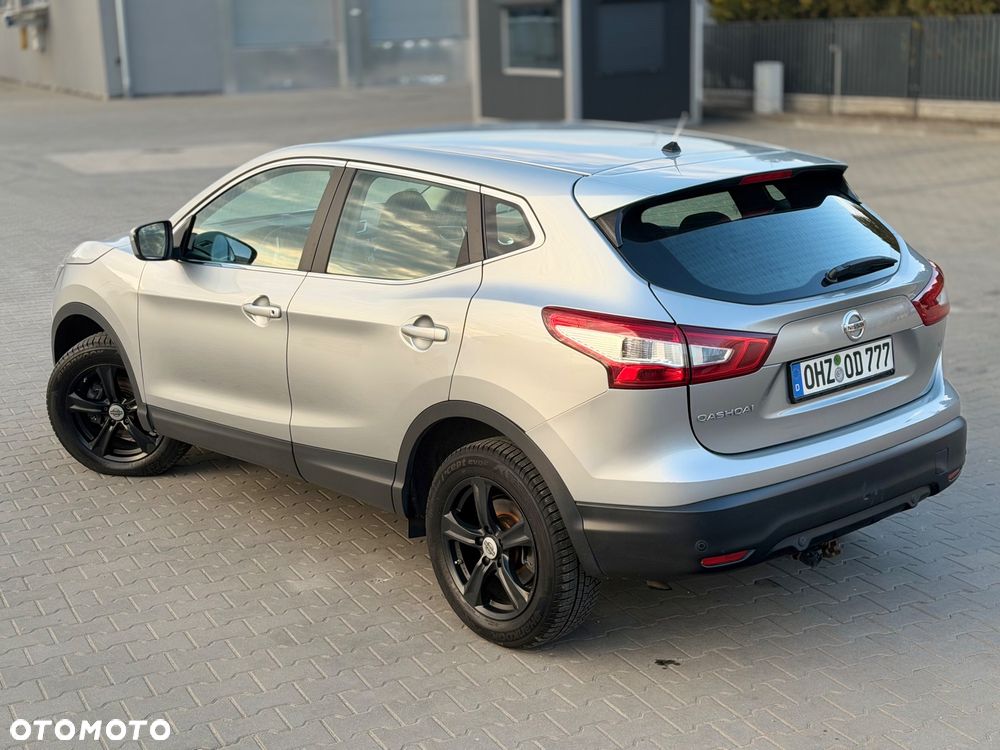 Nissan Qashqai 1.2 DIG-T N-Connecta - 10