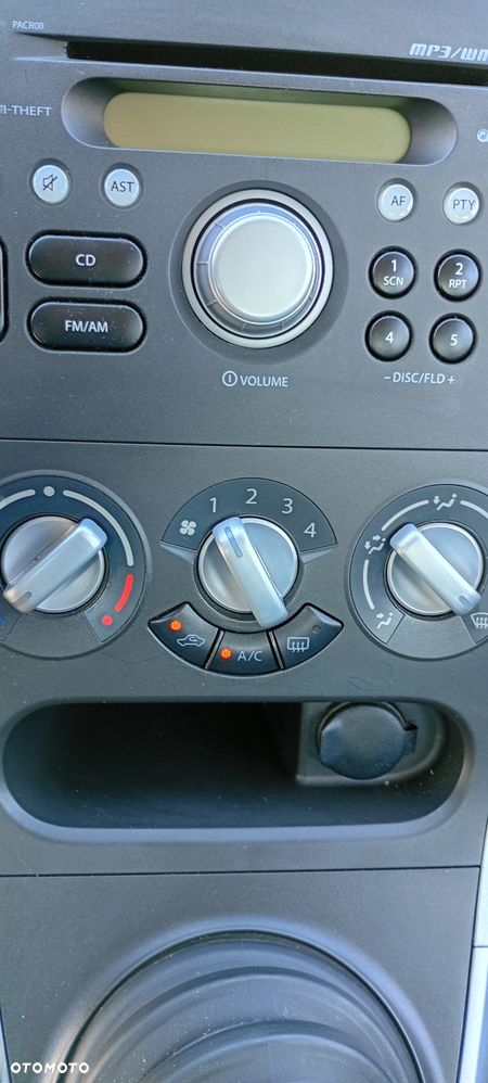 Suzuki Splash 1.2 Comfort - 21